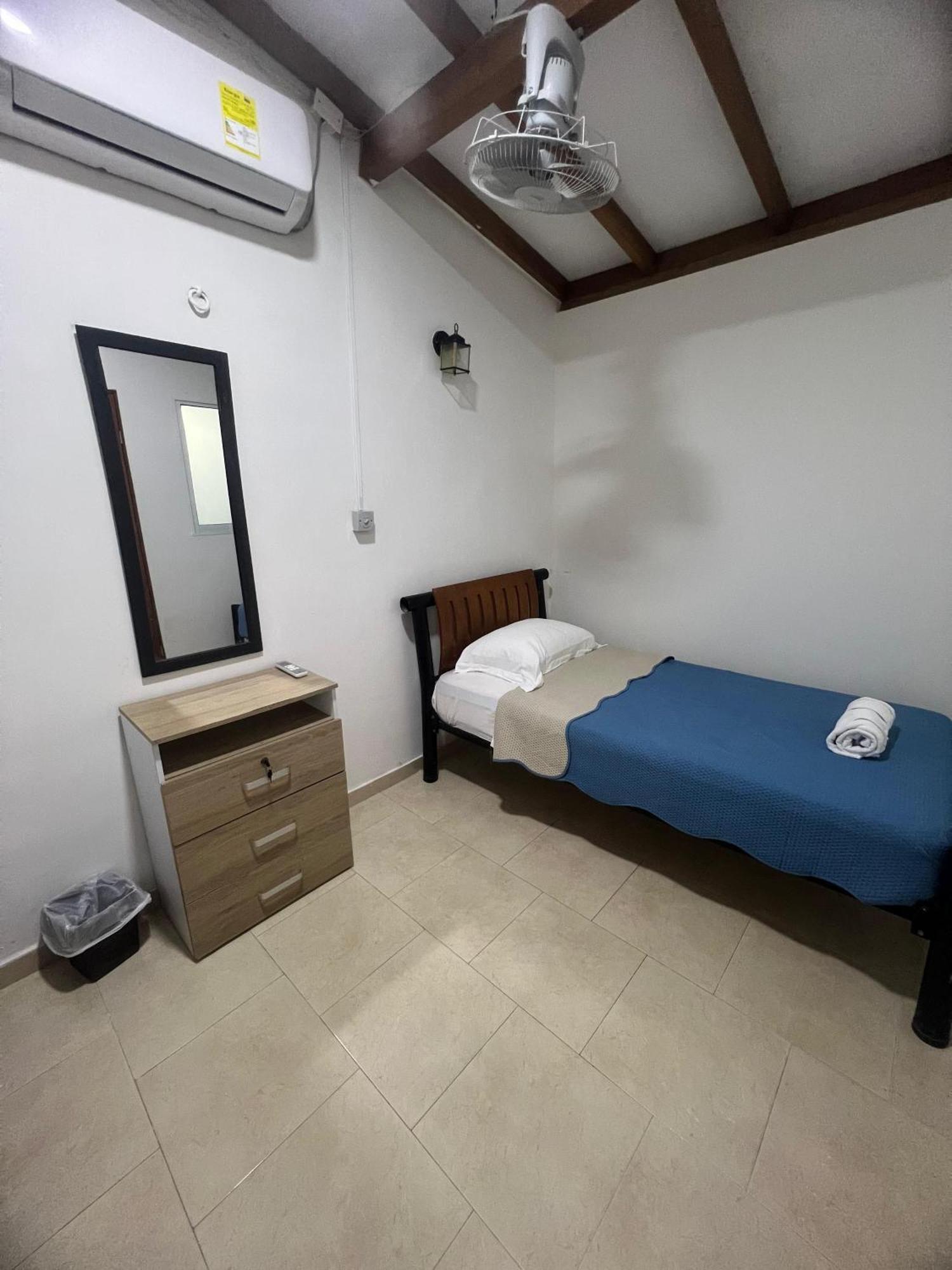 Casa Crespo Caribe Hostal *